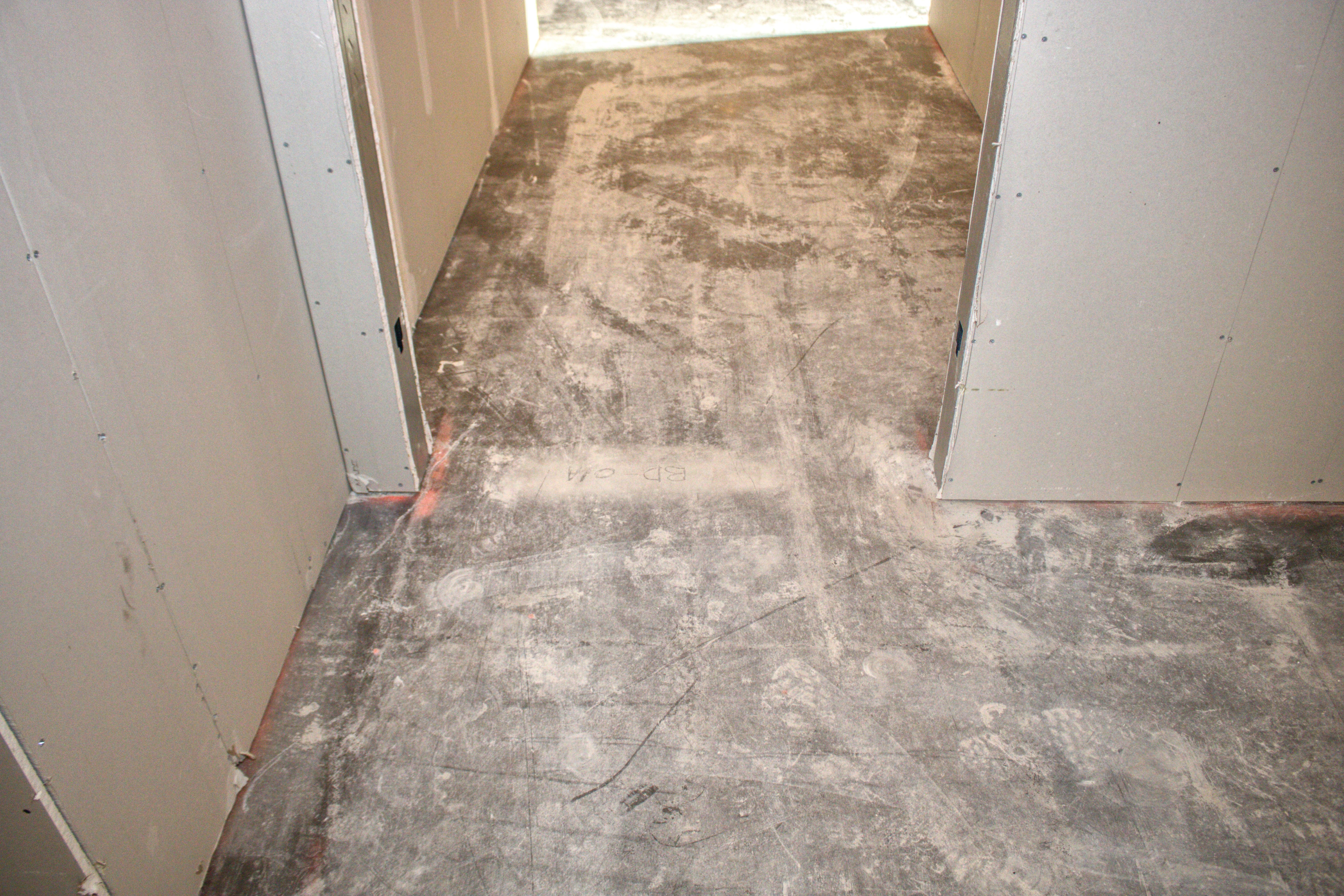 Rear-Hallway-with-Floor-Improvements-2